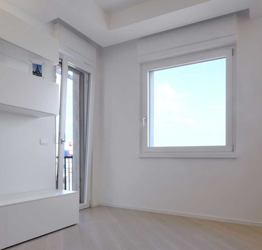 Oltre il PVC: le alternative in alluminio e legno - IMAG Porte e Finestre Roma